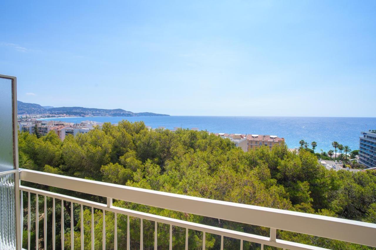 Apartment Superbe De 3 Pieces Renove Avec Vue Nizza